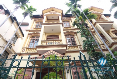 Nice house with small yard for rent in To Ngoc Van st, Tay Ho, Ha Noi